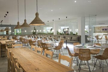 Food court