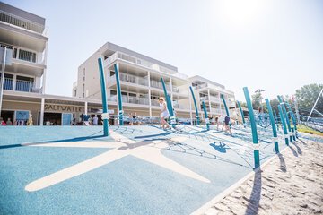 Children's play area - outdoor