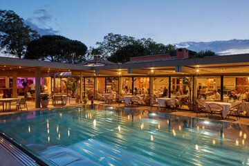 Infinity pool
