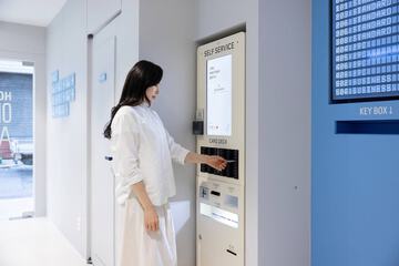 Check-in/check-out kiosk