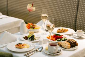 Breakfast buffet