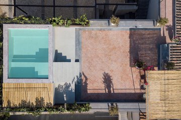 Private pool