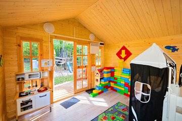 Children's play area - indoor