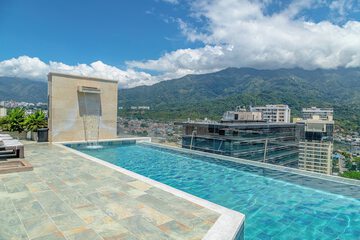 Rooftop pool