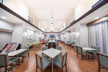 Hampton Inn & Suites Seattle / KentWA