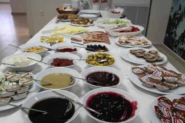 Breakfast buffet