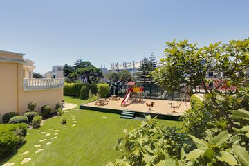 Children's play area - outdoor