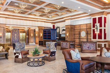 Hotel Interior 10 of 40