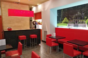 Snack bar