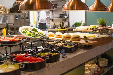 Breakfast buffet