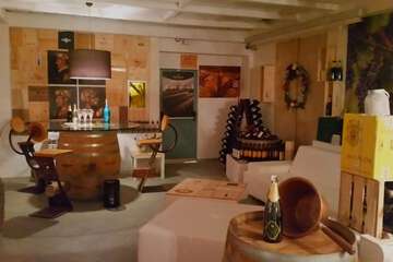 Tasting room