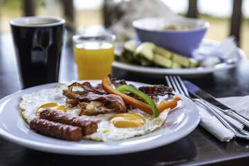 Breakfast meal