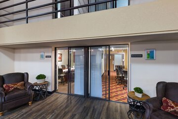 Hotel Interior 5 of 32