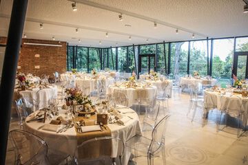 Indoor wedding