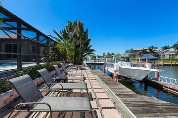 Sundeck