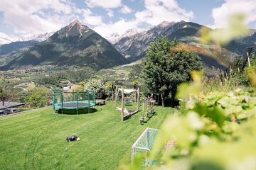 Children's play area - outdoor