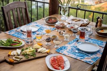 Breakfast meal