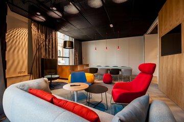 Meeting facility