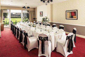 Indoor wedding