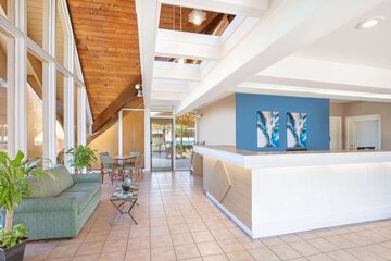 Hotel Interior 9 of 30