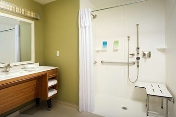 Bathroom shower