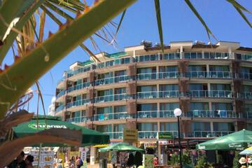 Photo 10