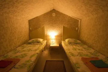 guest_rooms