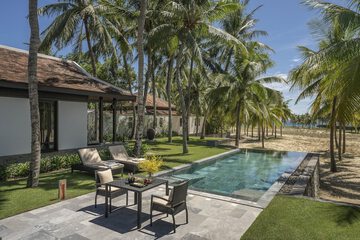 Private pool