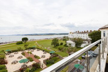 Beach/ocean view