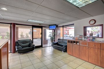 Hotel Interior 12 of 32