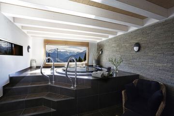 Jetted tub
