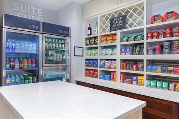 Snack bar