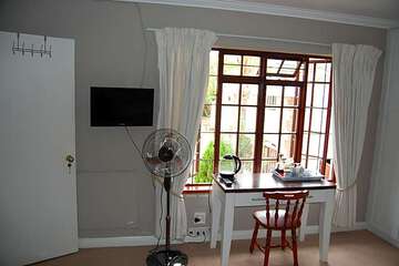 Photo 37