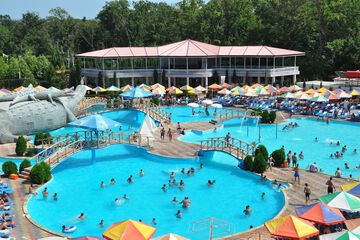 Aqua center