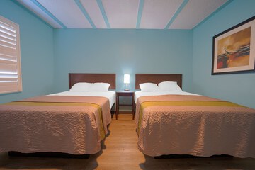 Room 5 of 35