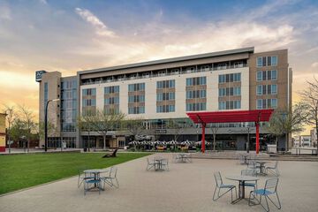 AC Hotel by Marriott Cincinnati at Liberty Center