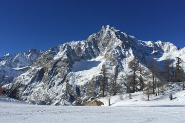 Ski hill