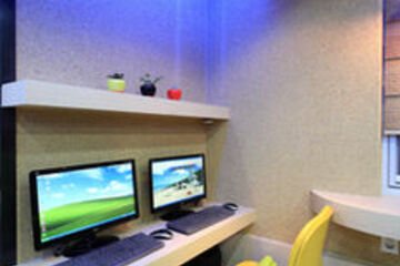 In-Room Business Center