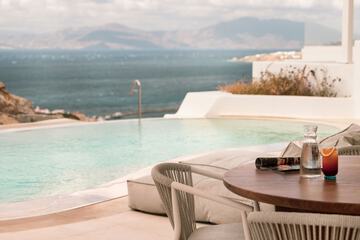 Private pool