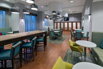 Hotel Interior 4 of 33