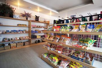 Gift shop
