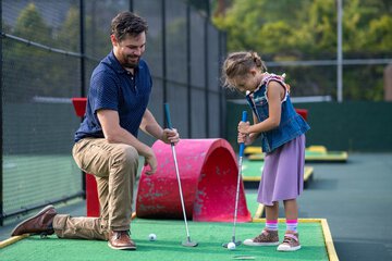 Mini-golf