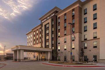 Hampton Inn & Suites Dallas-The Colony TX