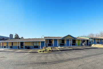 Rodeway Inn Auburn Hills - Detroit