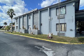 Ambassador Inn
