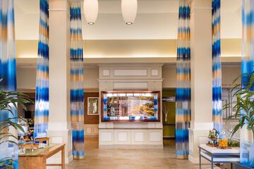 Hotel Interior 8 of 38