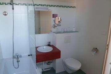Photo 49