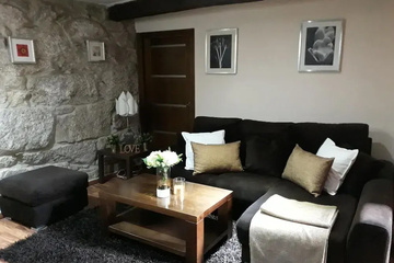 hotel_rooms
