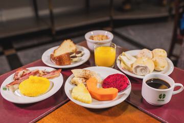 Breakfast buffet