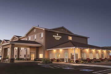 Country Inn & Suites by Radisson Prineville, OR